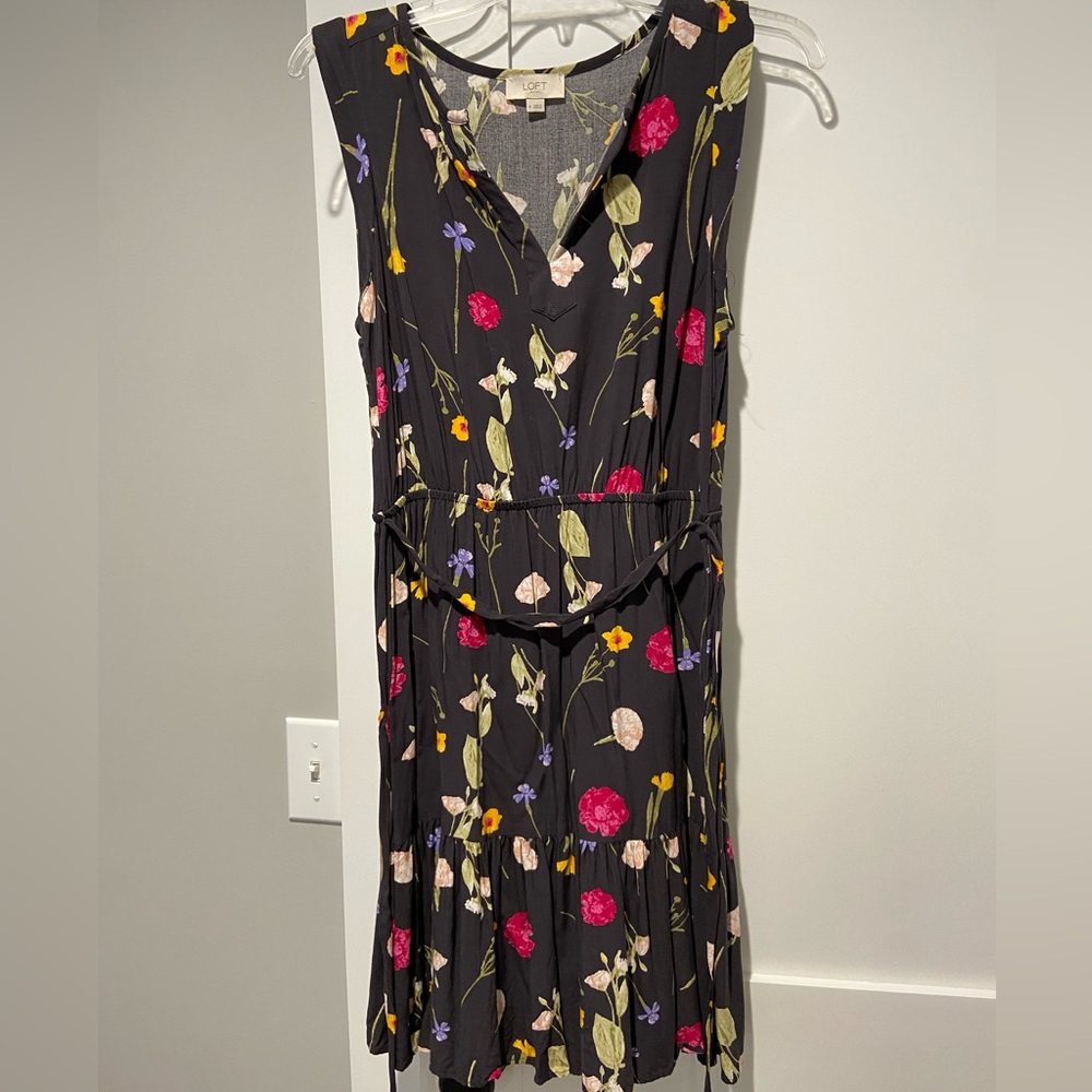LOFT Tie Back Floral Dress